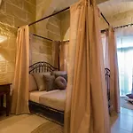 Sweet Life Gozo - Boutique Living Couette-café 4*
